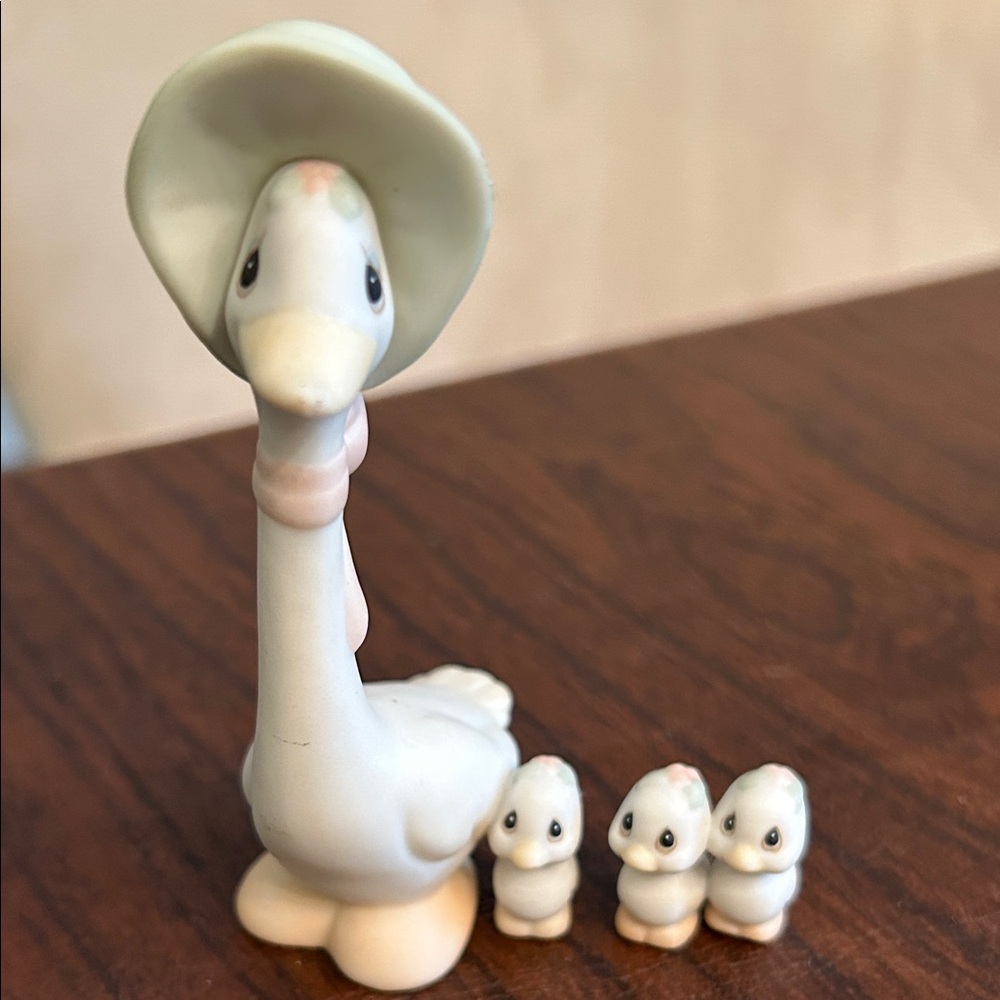 Enesco White and Pink Mother Goose with Three Goslings Figurine